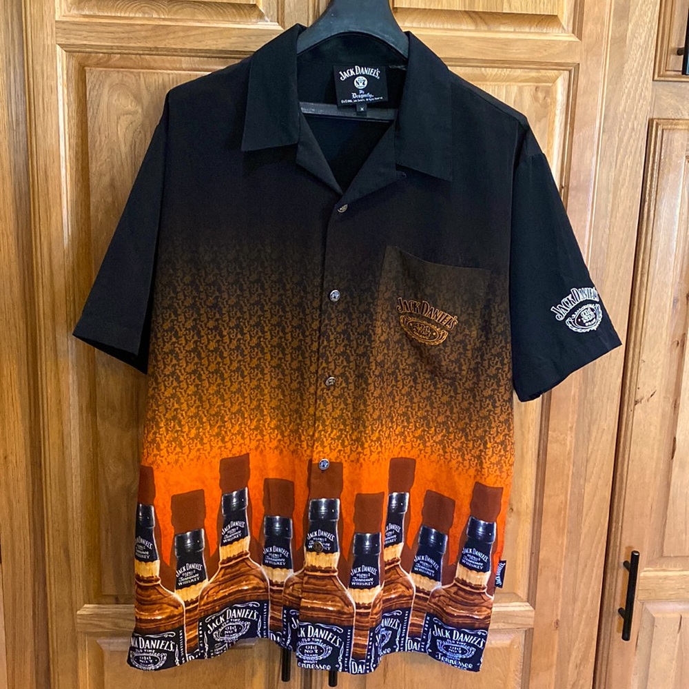 🥃 Jack Daniel’s Dragonfly shirt 🥃
